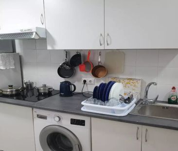 Room in a shared 2-bedroom apartment for rent in Berruguete. - Foto 6