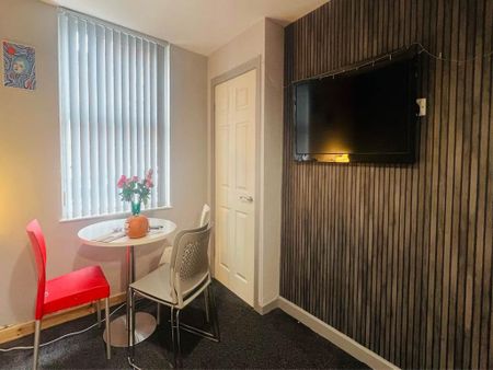 2 bedroom house share to rent - Photo 3