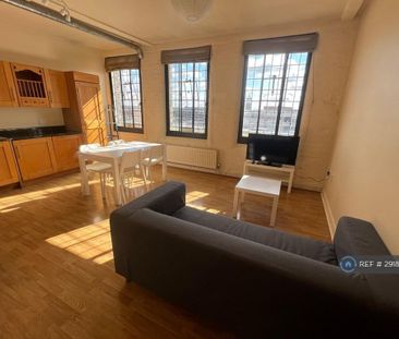 2 bedroom flat to rent - Photo 1