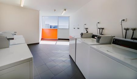 Standard Studio - Photo 2