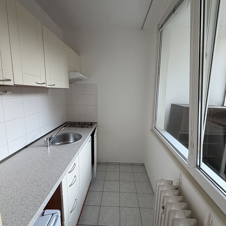 Pronájem bytu 1+kk 33 m² - Photo 1