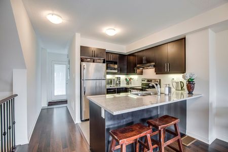 For Lease - 5605 Oscar Peterson Boulevard Unit# 3, Mississauga, Ontario - Photo 3