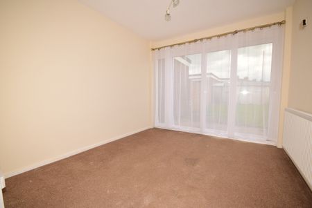 3 bedroom terraced house to rent - Photo 4