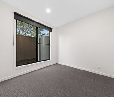 BONDI ROAD BEAUTY - Photo 5