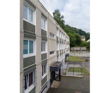 MORLAIX Demande moyenne sur la commune Appartement T5 de 84 m2 - Photo 1