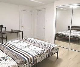 Detached Home For Lease | N9230924 - Photo 2