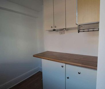 Kingsmill Terrace, Newport, NP20 - Photo 4