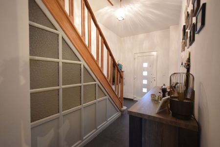 MODERNE GEZINSWONIG MET DRIE SLAAPKAMERS - Foto 3