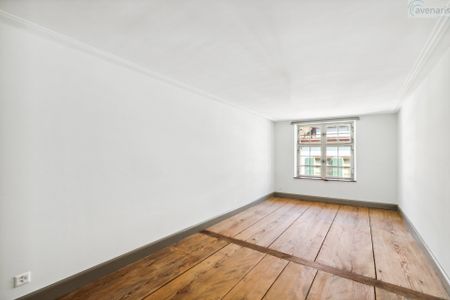 Lovingly renovated city apartment in the center of Basel - Photo 3