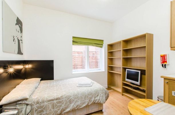 Flat 12 Finchley Road, Hampstead NW3 7AJ - Photo 1