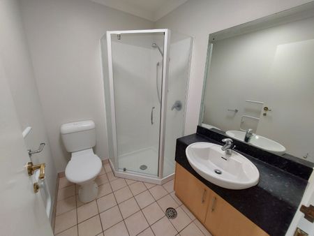 Modern Birkenhead Townhouse - Photo 5