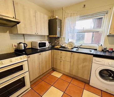 22 Acton Street, Belfast, BT13 3GU - Photo 2