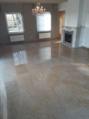 Uitzonderlijk gelegen villa. - Photo 1