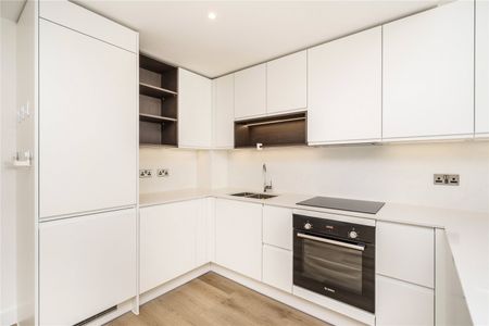 Banks Road, Kidbrooke, London, SE3 9JD - Photo 4