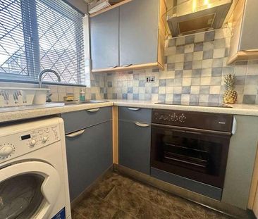 Swan Mead, Luton, LU4 - Photo 5