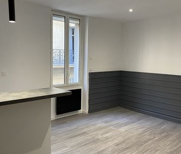 Studio - Photo 1