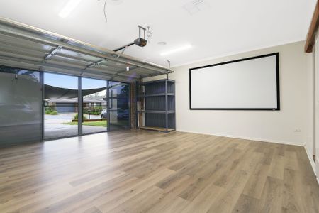 Where Space, Style, and Serenity Align - Photo 2