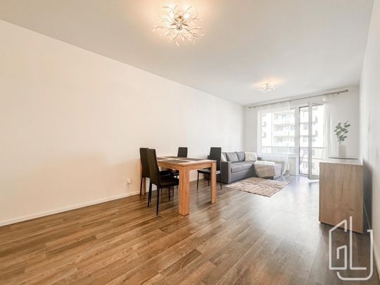 Apartment for rent, 2+kk - 1 bedroom, 55m - Photo 1
