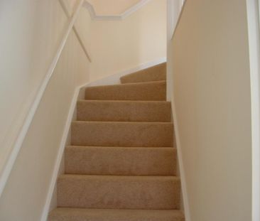 2 bedroom semi-detached house to rent - Photo 5
