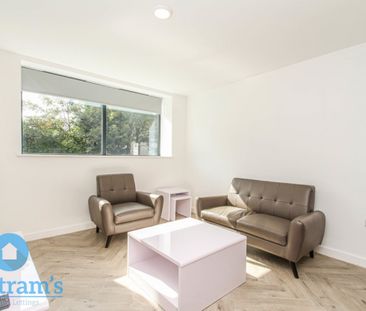 1 bed Shared House for Rent - Photo 2