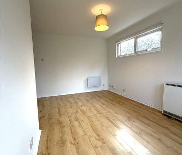 1 bedroom house to rent - Photo 2