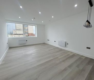 2 bedroom apartment to rent - Photo 2