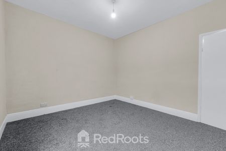 2 bed end of terrace house to rent in Ellerker Avenue, Doncaster, South Yorkshire, DN4 - Photo 5