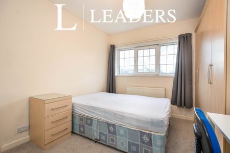 4 bedroom house to rent Centenary Road, Coventry, CV4 - Photo 2