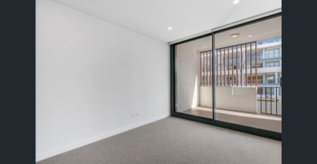 Luxury Apartment In Prime Location - Photo 5