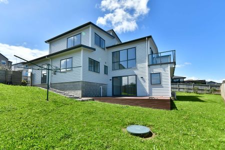 Extended Family Perfection - Orewa - Photo 4