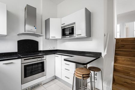 2 bedroom terraced house to rent - Photo 2