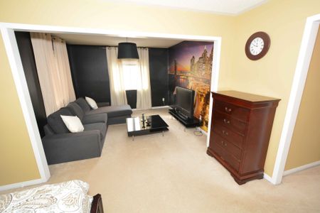 For Lease - 4825 Fulwell Road, Mississauga, Ontario - Photo 2