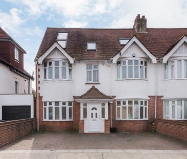 5 bedroom semi-detached house to rent - Photo 1