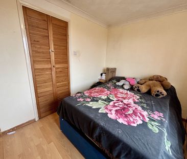 Shelley Way, Thetford - Photo 3