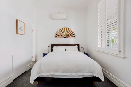 3 Bed, 2 Bath - Photo 2