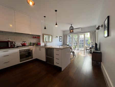 9 Webb Street, St. Albans - Photo 4