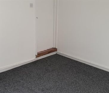 WarwickRoad, Tyseley, BIRMINGHAM - Photo 1