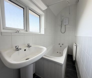 Stanton Road, Wirral - Photo 2