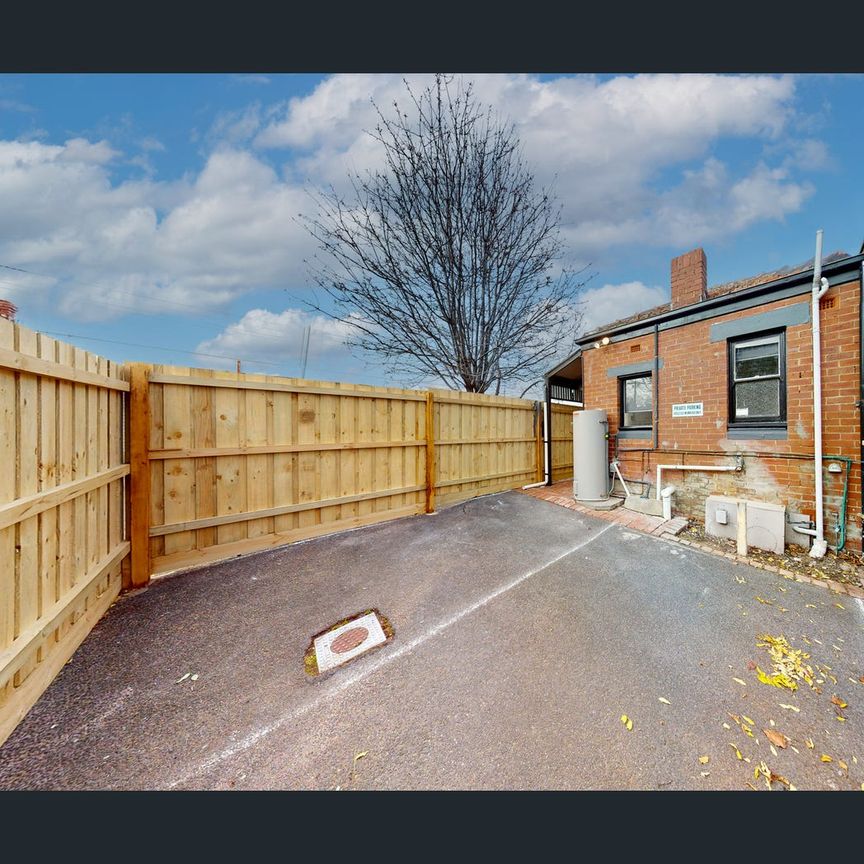 474 Racecourse Road, Flemington, Vic 3031 - Photo 1