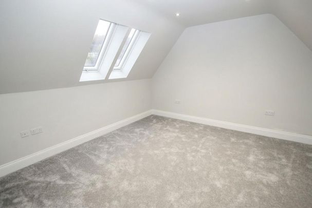 4 bedroom detached house to rent - Photo 1