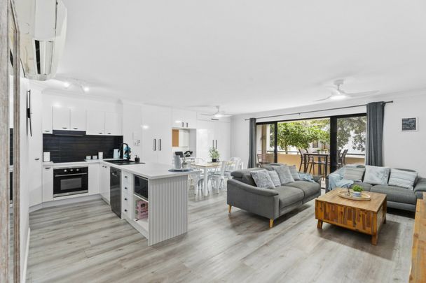 MODERN 2-BEDROOM UNIT - LOCATION. LIFESTYLE. LIVABILITY - Photo 1