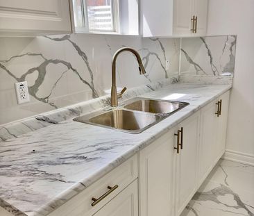 For Lease - 62 Telegraph Drive, Whitby, Ontario - Photo 2