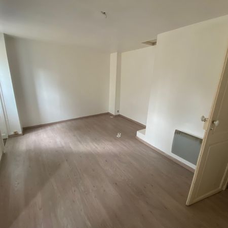 Location Appartement/maison T3 - NOTRE DAME - Photo 3