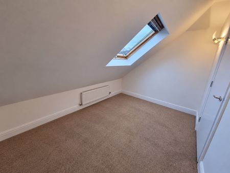 2 Bed Flat, Selborne Gardens, NW4 - Photo 3