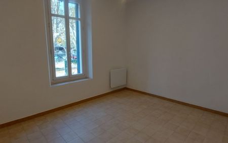 Location Appartement P2 Véranda et Terrasse Simiane-collongue - Photo 5