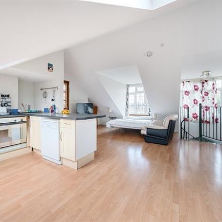 4 bedroom detached house to rent - Photo 1