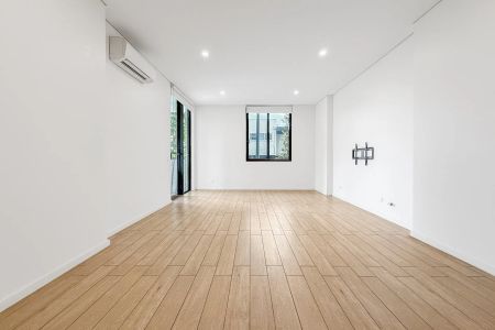 121/24-32 Koorine Street, - Photo 5