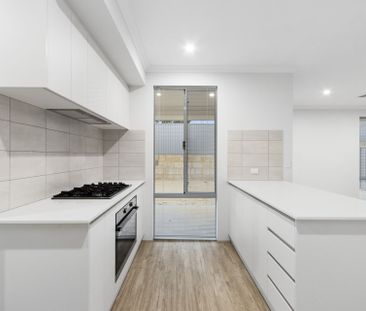 New Home in Peaceful Mandogalup - Photo 5