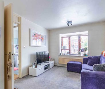 1 bed Flat for rent - Photo 3