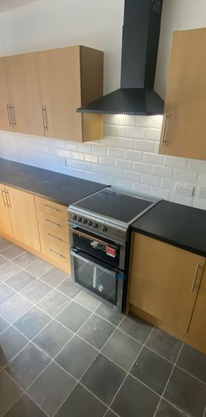 2 bed semi-detached house to rent in Bright Street, Hartlepool - Photo 1
